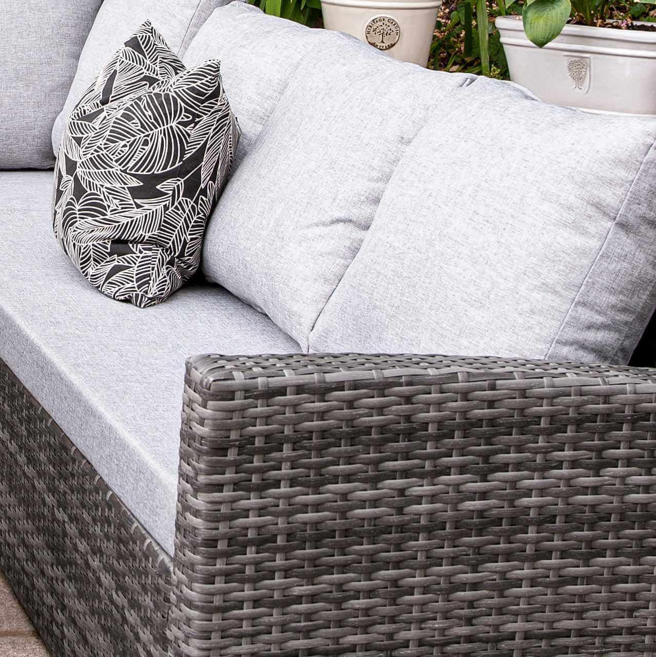 Aston 9 Seater Rattan Corner Sofa Set with Cream Lean Over Parasol - Grey - Image 3