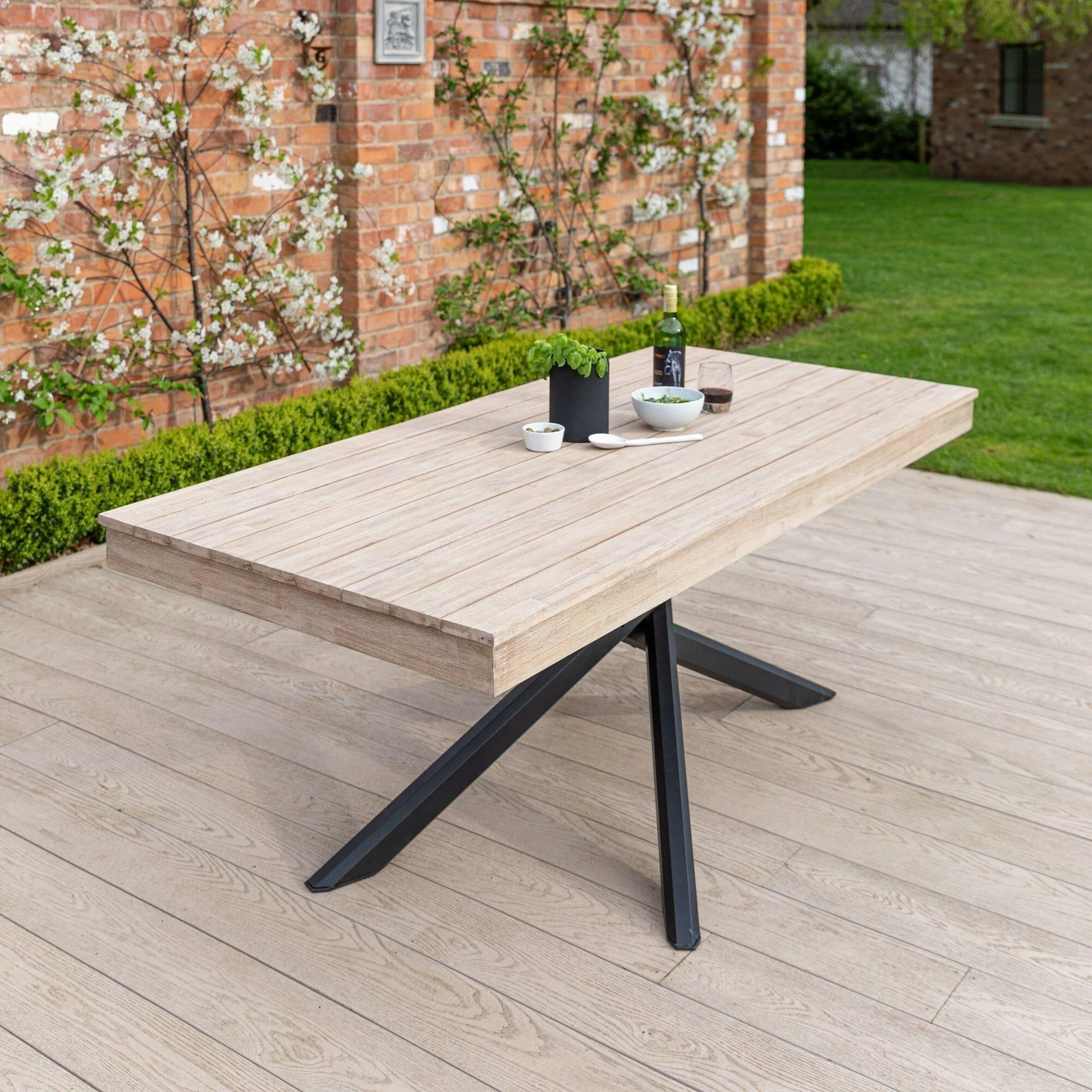 Amelia 8 Seater Wooden Garden Dining Set with 8 Hali Green Chairs - Light Brushed Acacia with Black Legs - Image 3