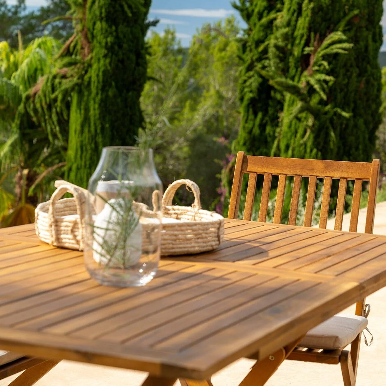 Ashby 4 Seater Wooden Rectangular Garden Dining Set with Cream LED Premium Parasol - 120cm - Image 6