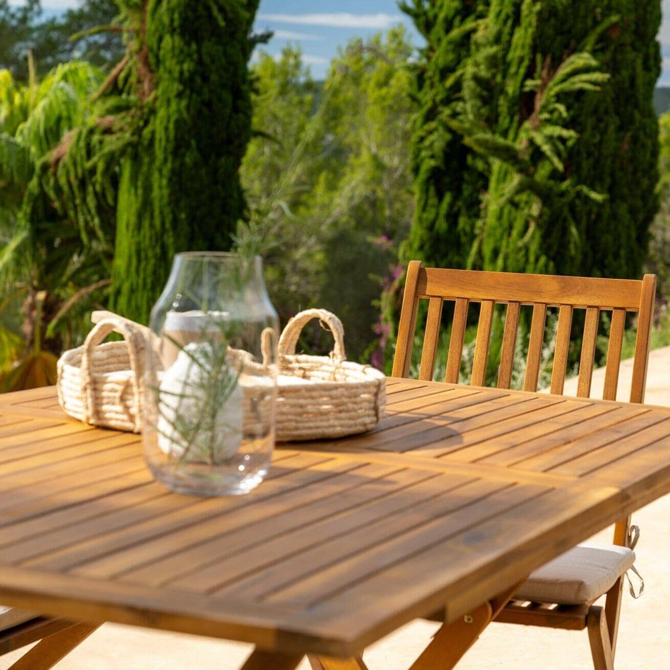 Ashby 4 Seater Wooden Rectangular Garden Dining Set with Cream Parasol - 120cm - Image 6