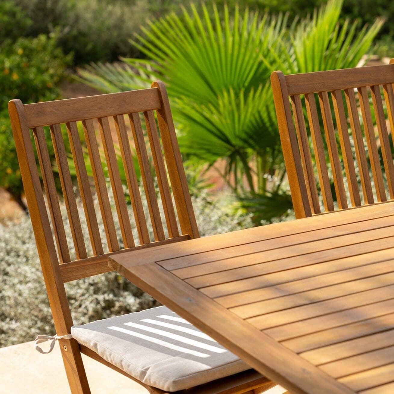 Ashby 6 Seater Wooden Rectangular Garden Dining Set with Grey Parasol - 150cm - Image 3