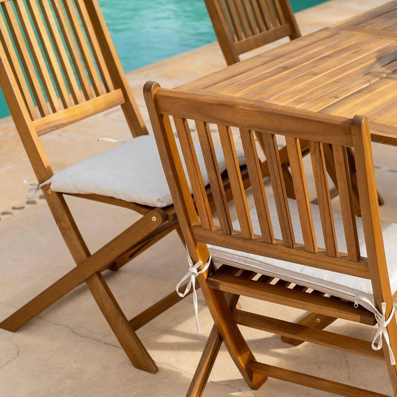 Ashby 6 Seater Wooden Garden Dining Set & Cream Parasol - 150cm - Image 4