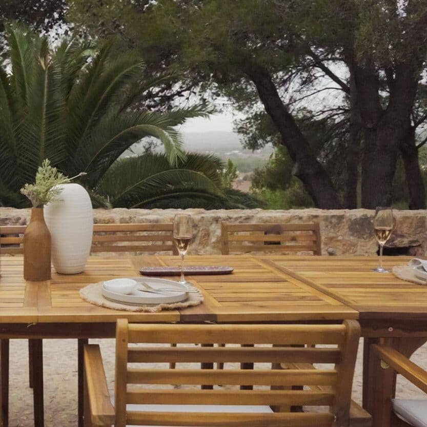 Aspen 4 Seater Wooden Extendable Garden Dining Set with Cushions - Cream Parasol - Image 7