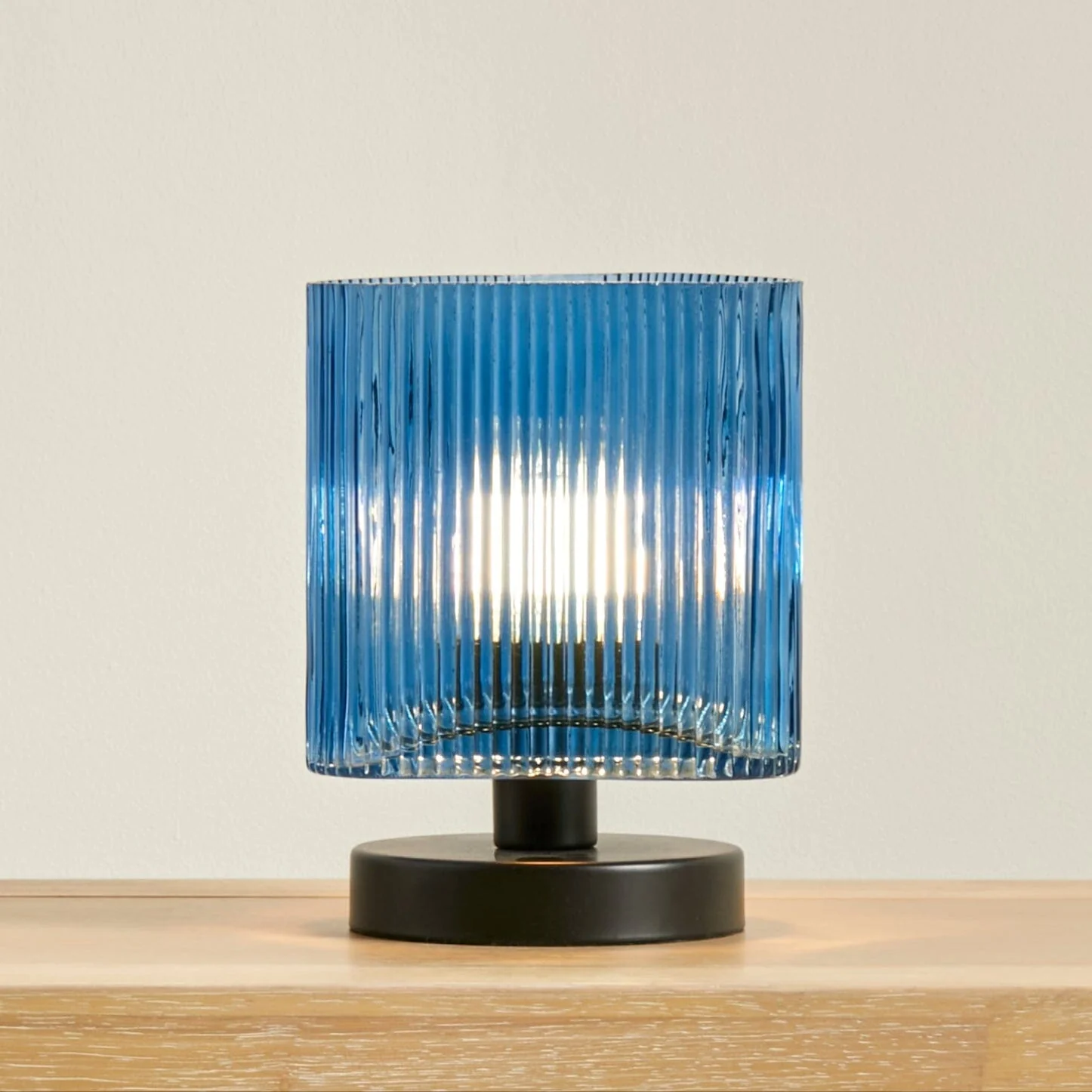 Edworth 20cm Table Lamp - Teal Glass
