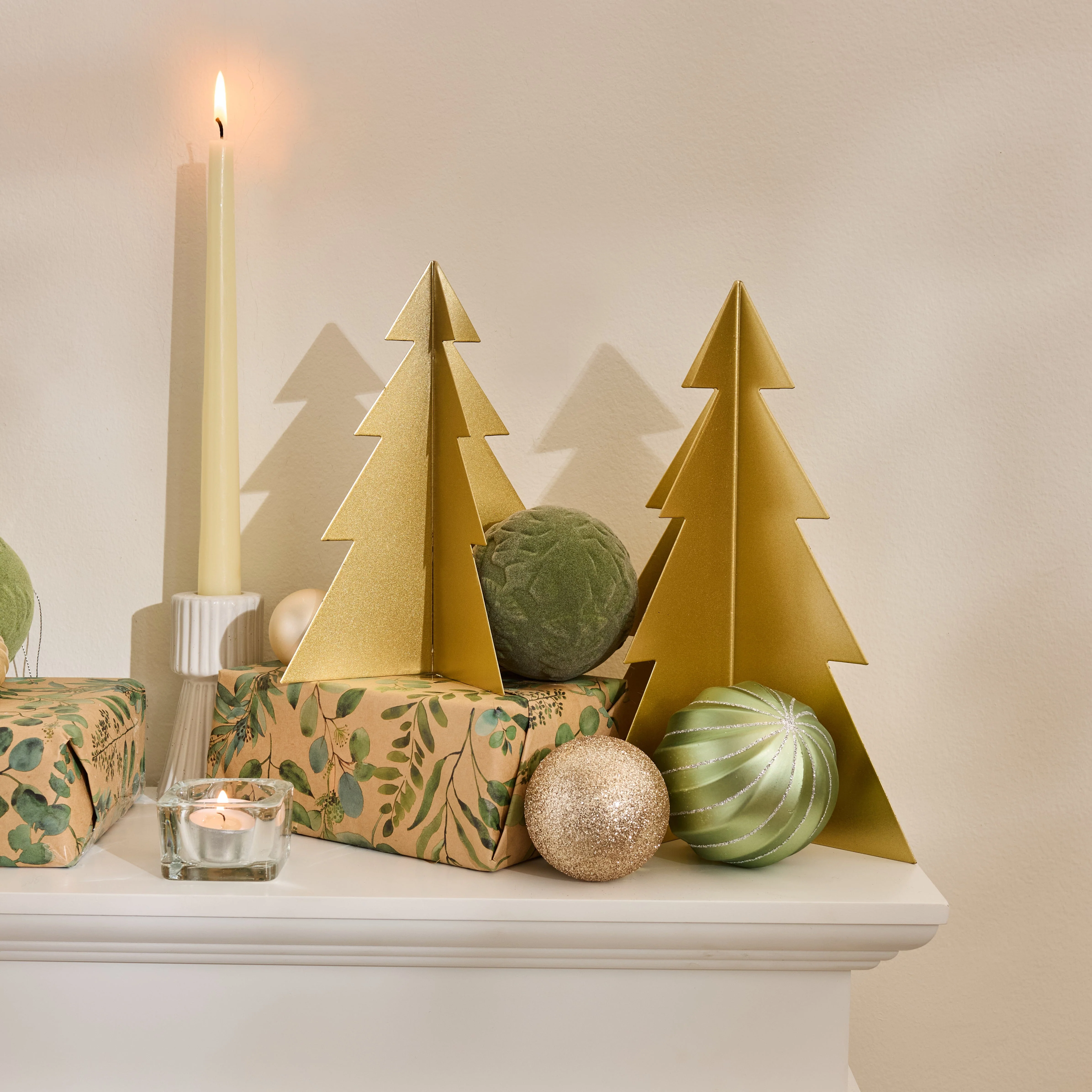 Falun 25cm Metal Tree Ornament - Gold - Image 4