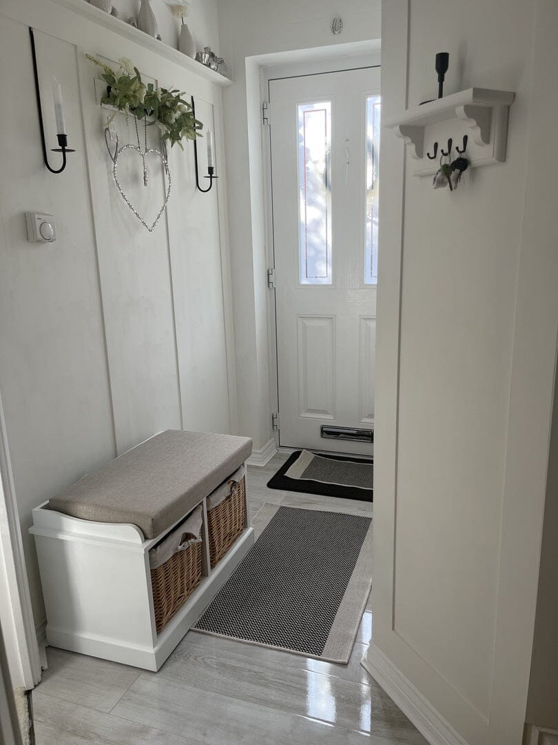 Fyfield 2 Seater Hallway Storage Bench with Storage - White - Image 3