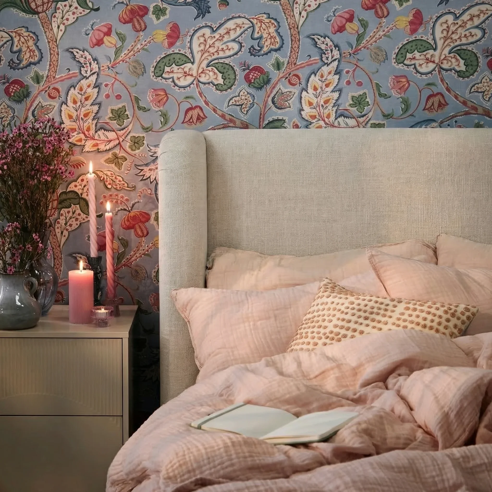 Hannah Double Ottoman Bed - Oyster White - Image 3