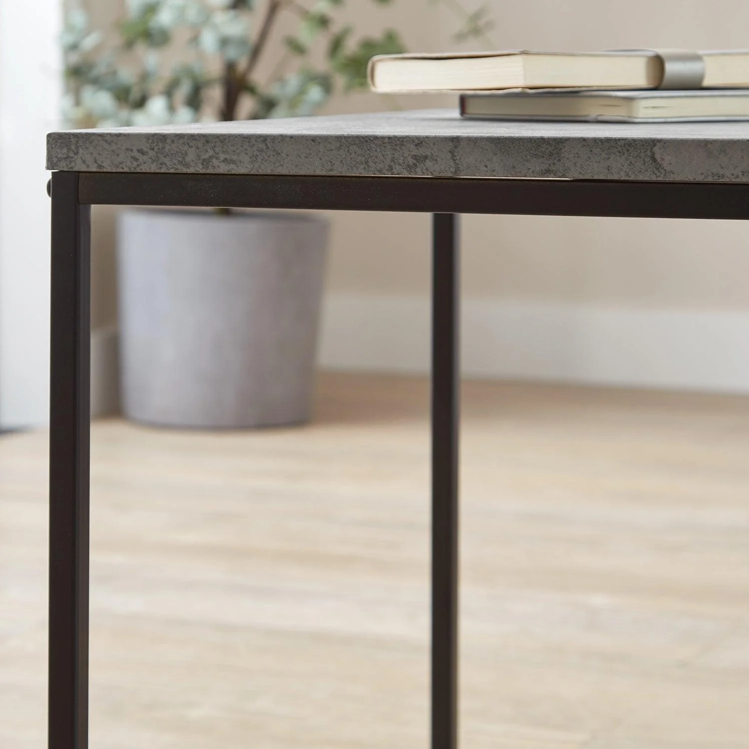 Jay Concrete Effect Console Table - Black Legs - Image 4