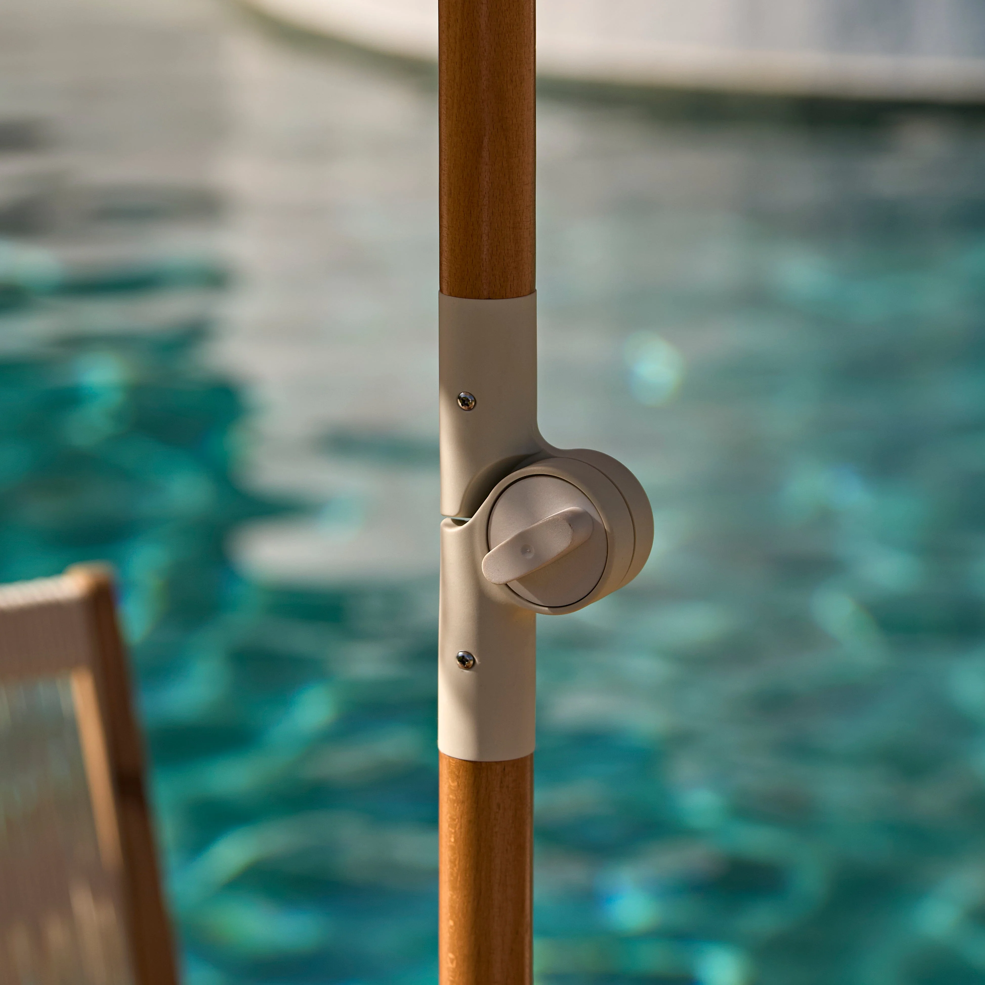 Oia Round Parasol 2m - Wooden Pole - Olive Green - Image 4