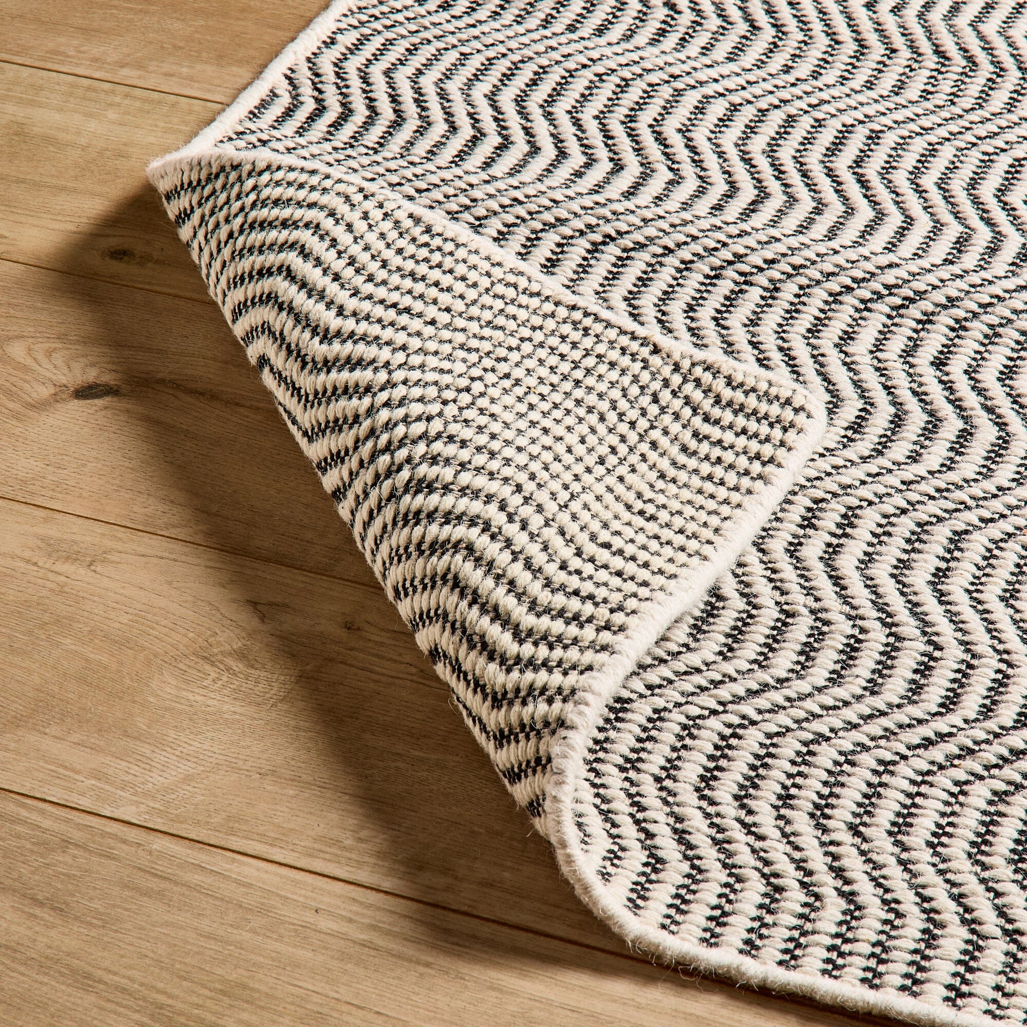 Alverton Clay & Black Geometric Wool with Cotton Rug - 120 x 170cm - Image 3