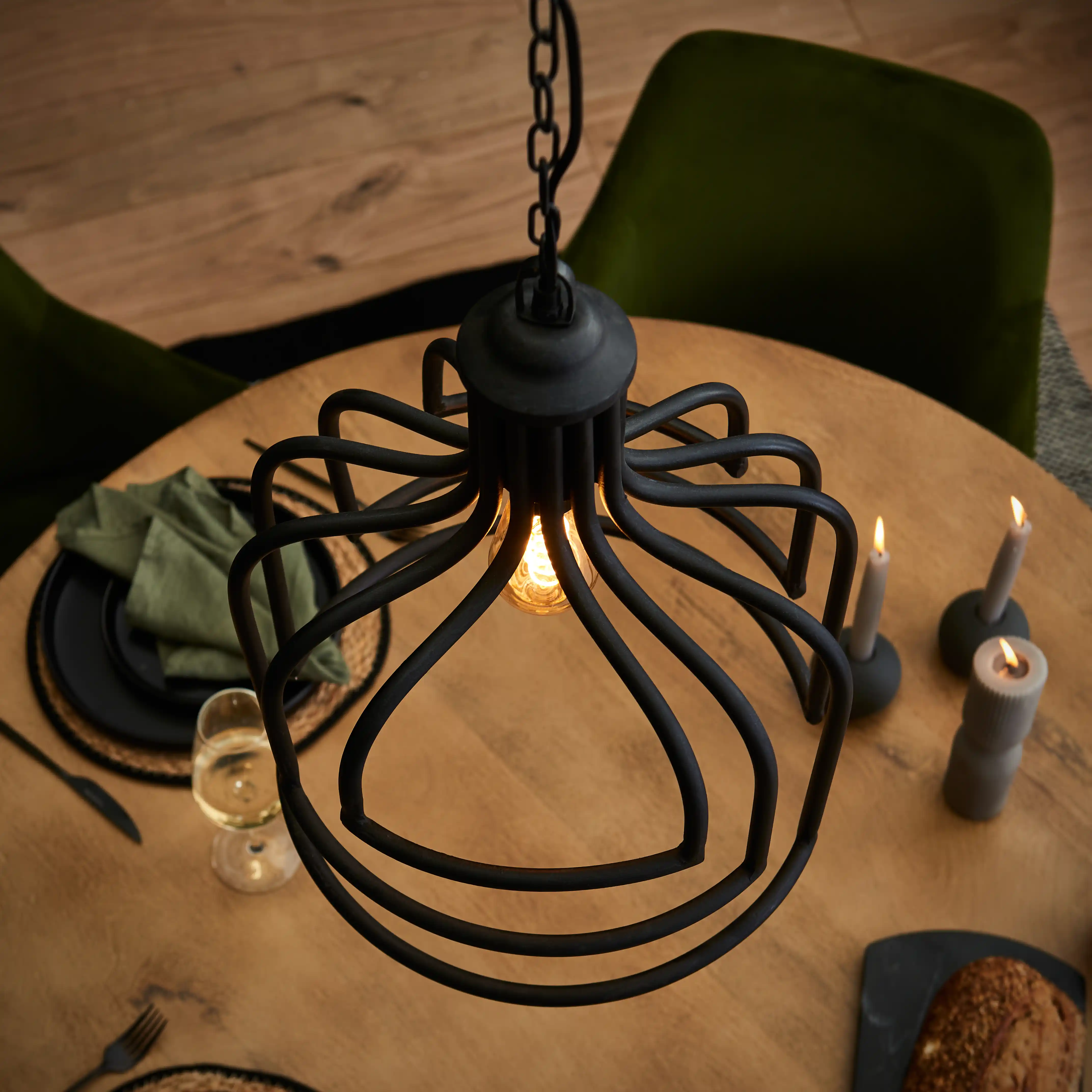 Outlet - Hatherden 44.5cm Metal Pendant Light, Black - Image 5