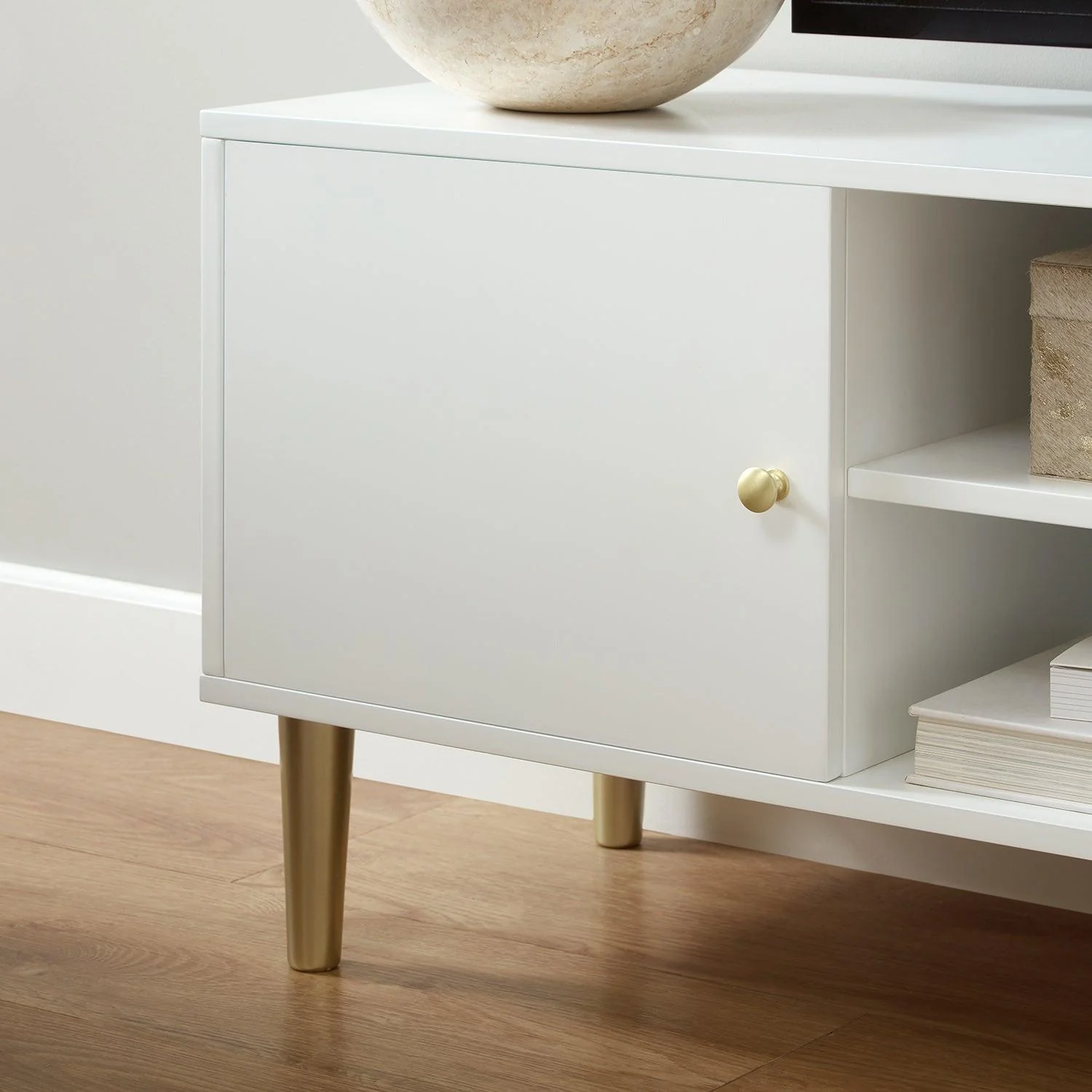 Outlet - Iliana TV Unit - White - Image 3