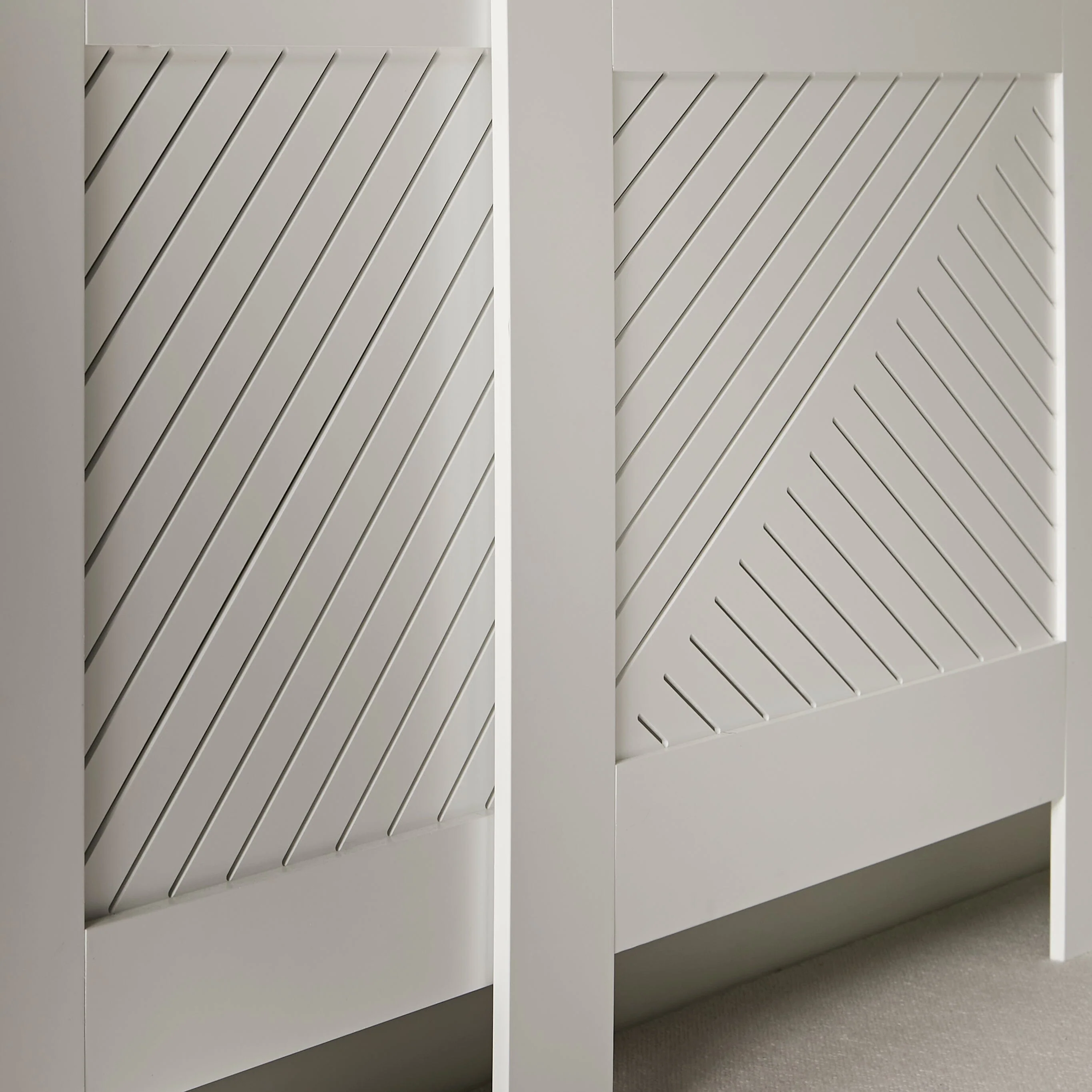 Jack Adjustable Radiator Cover - Snow White - Image 4