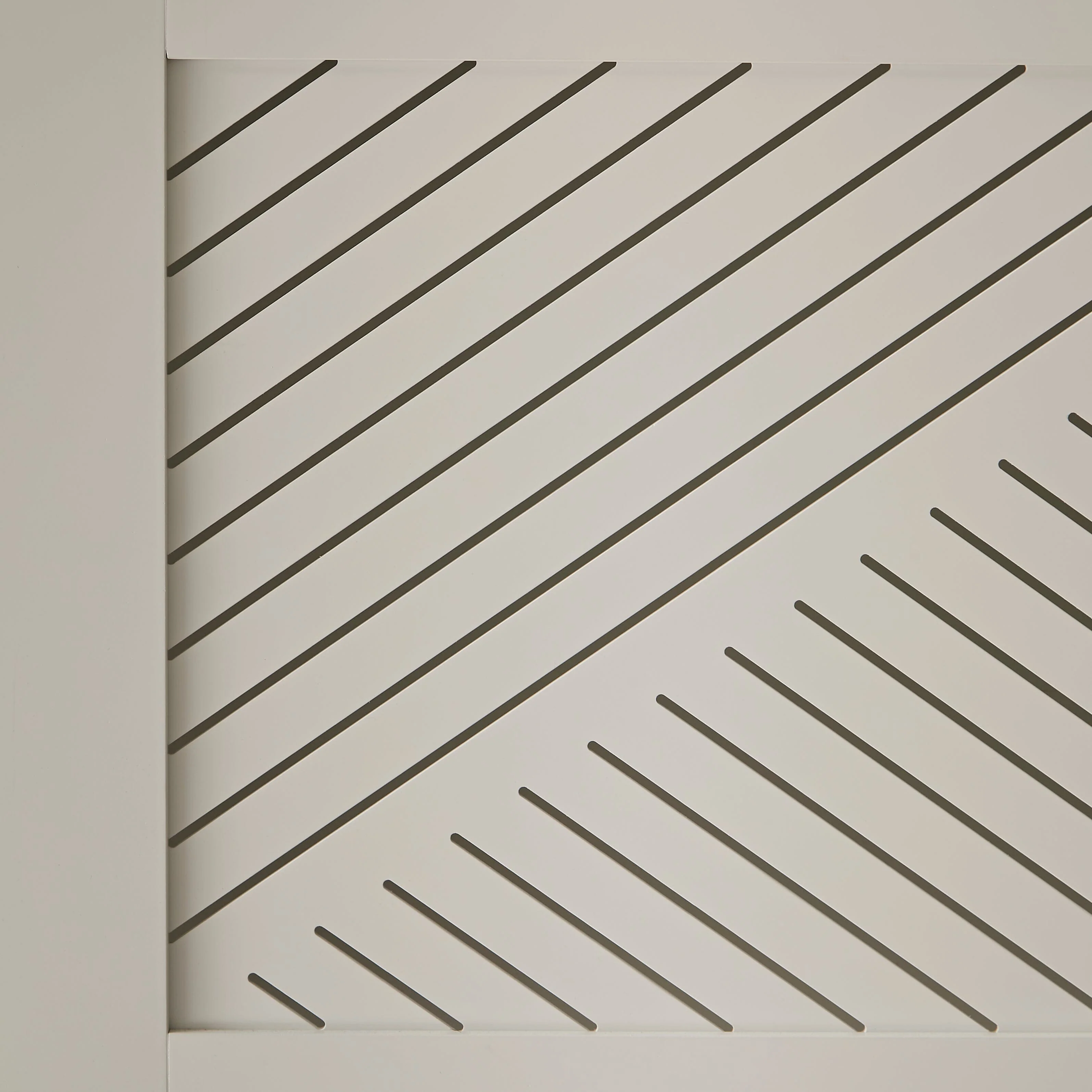 Outlet - Jack Medium Radiator Cover - White - Image 2