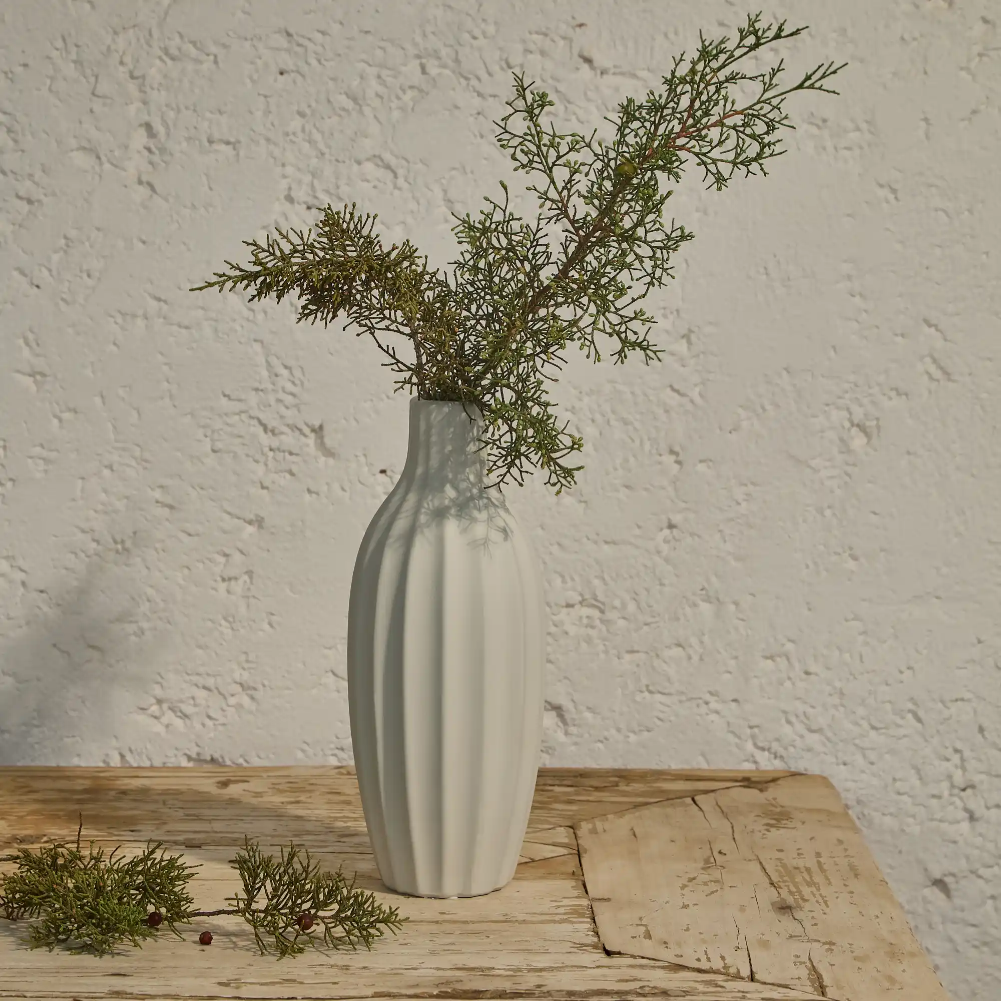 Kalera 30cm Terracotta Vase - White