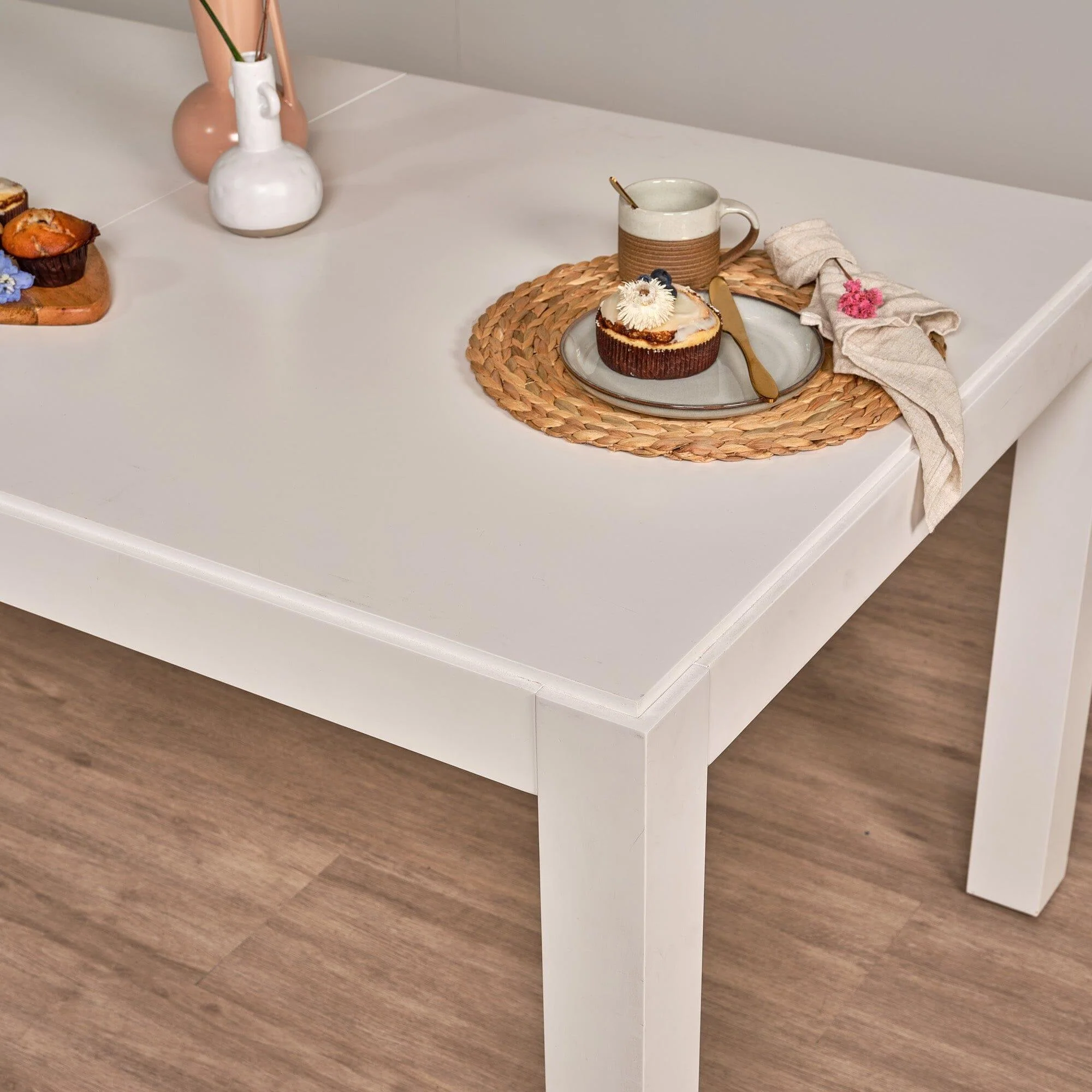 Outlet - Magnus White Wood extendable dining table - Image 7