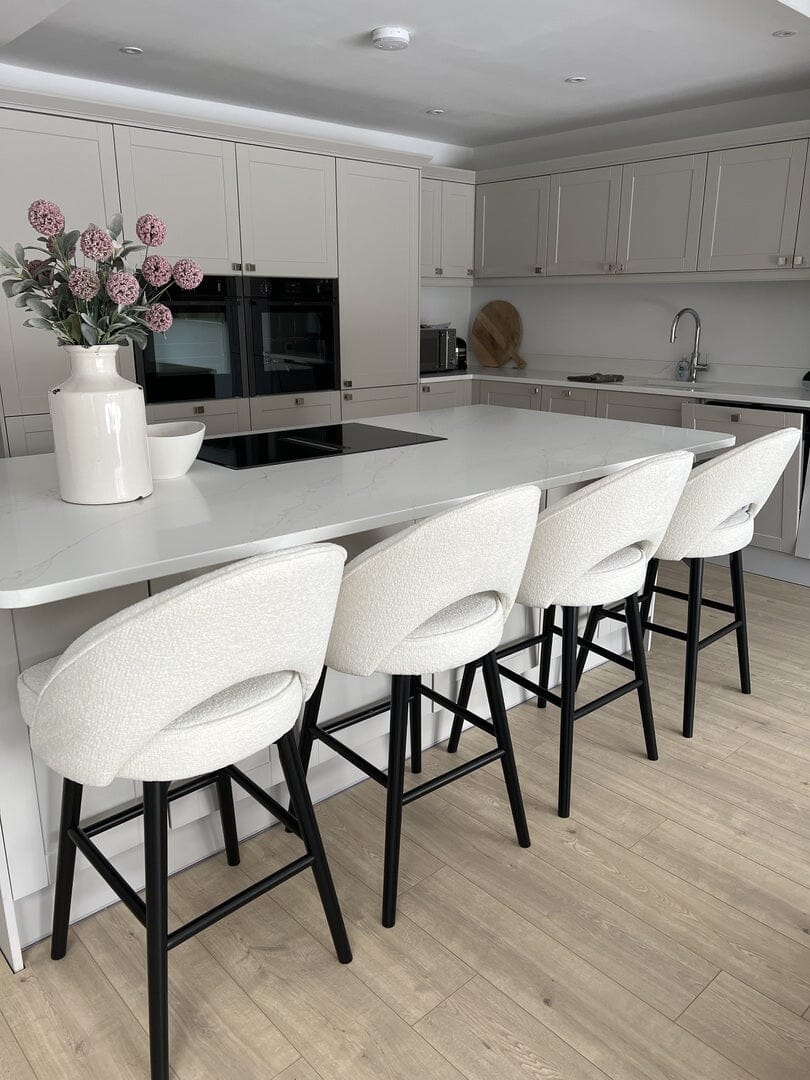 Outlet - Marilyn Bar Stool - Boucle with Black Legs - Image 4