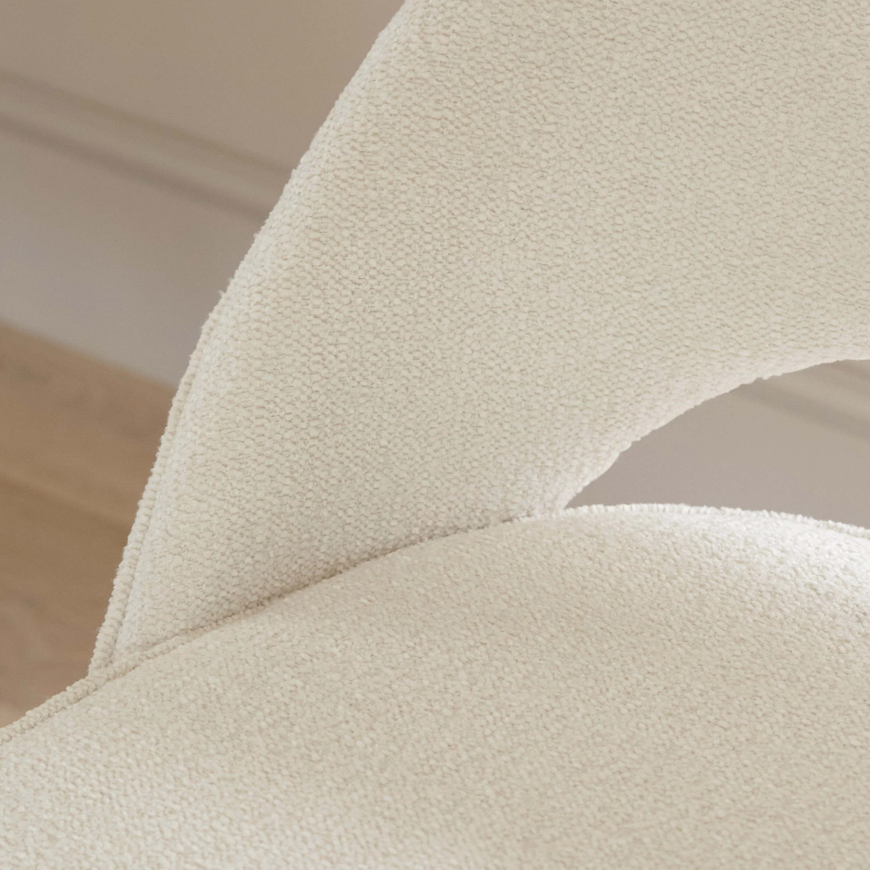 Carter Whitewash Round Dining Table with 4 Marilyn Boucle Dining Chairs with Whitewash Legs - Image 19