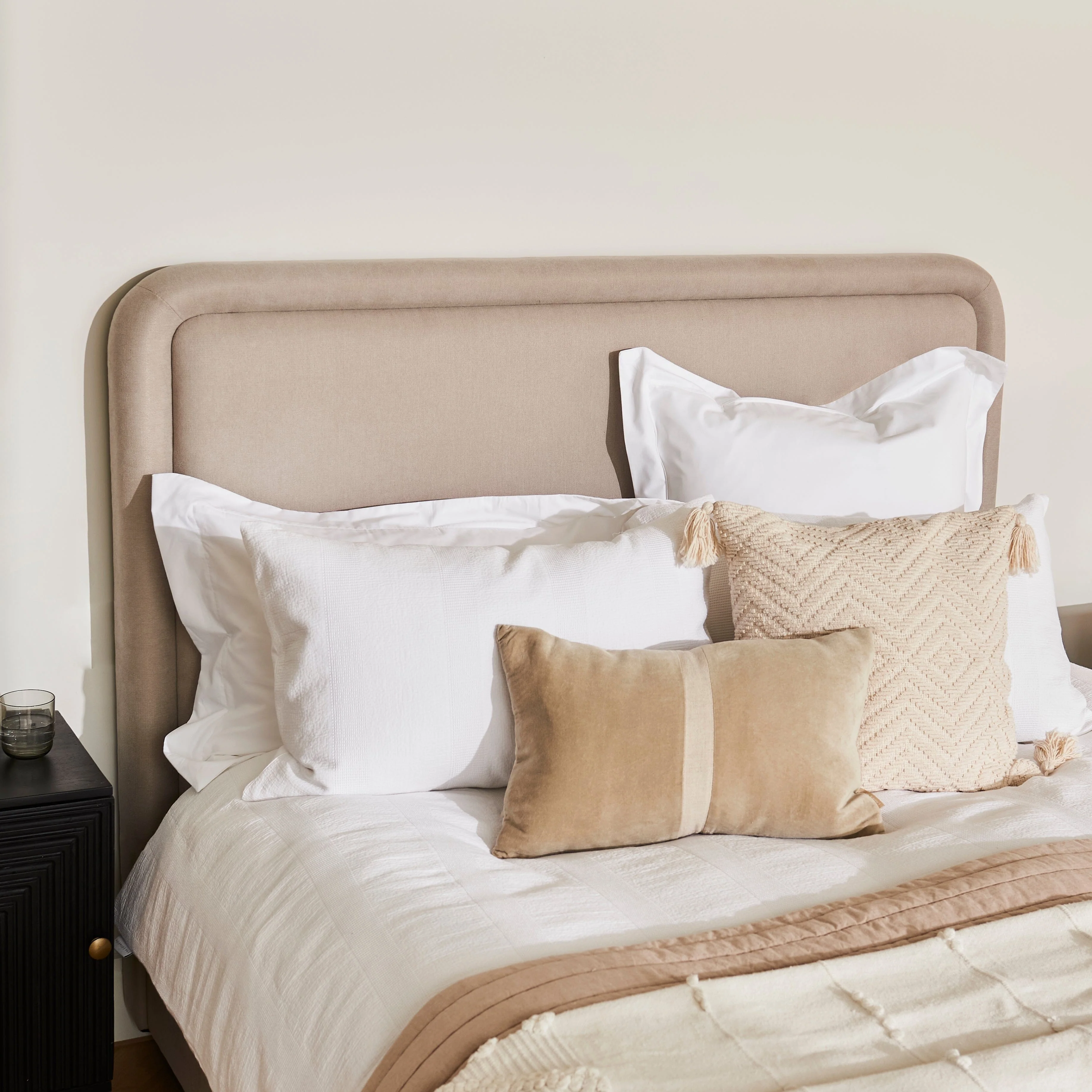 Robyn Double Ottoman Bed - Soft Beige - Image 8
