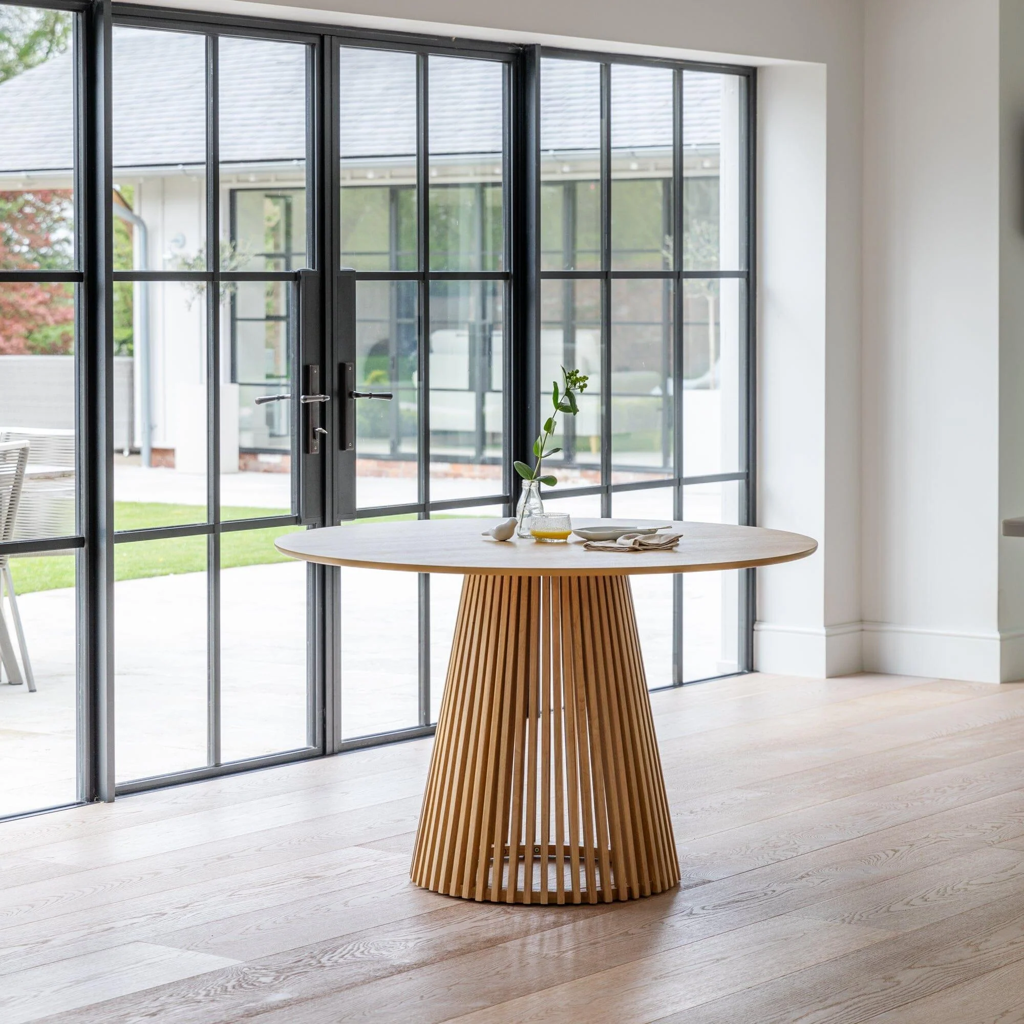 Willow Pale Oak Dining Table Set - 4 Seater - Freya Sand Dining Chairs - Whitewash Legs - Image 3