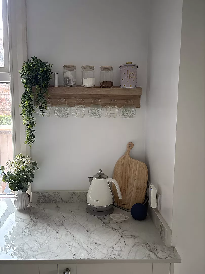 Willow Wooden Coat Rack with Shelf - Whitewash - Image 3